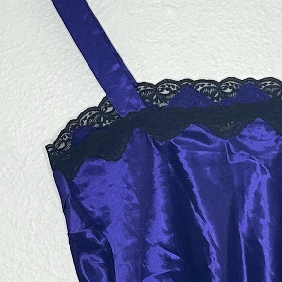 Victoria's Secret Vintage Gold Label Chamise Satin Purple‎ Black Lace Detail Sm - Picture 4 of 5
